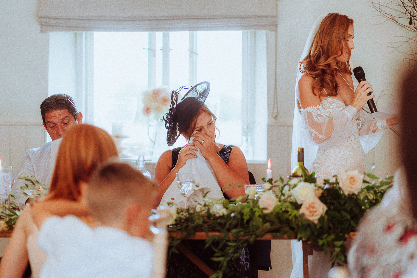 LAPSTONE BARN WEDDING PHOTOGRAPHY 085 LAPSTONE BARN WEDDING PHOTOGRAPHY 085